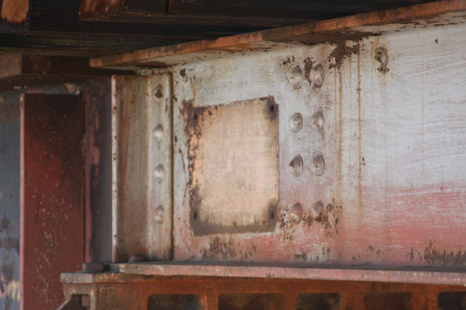Missing plaque, south span (span #1)